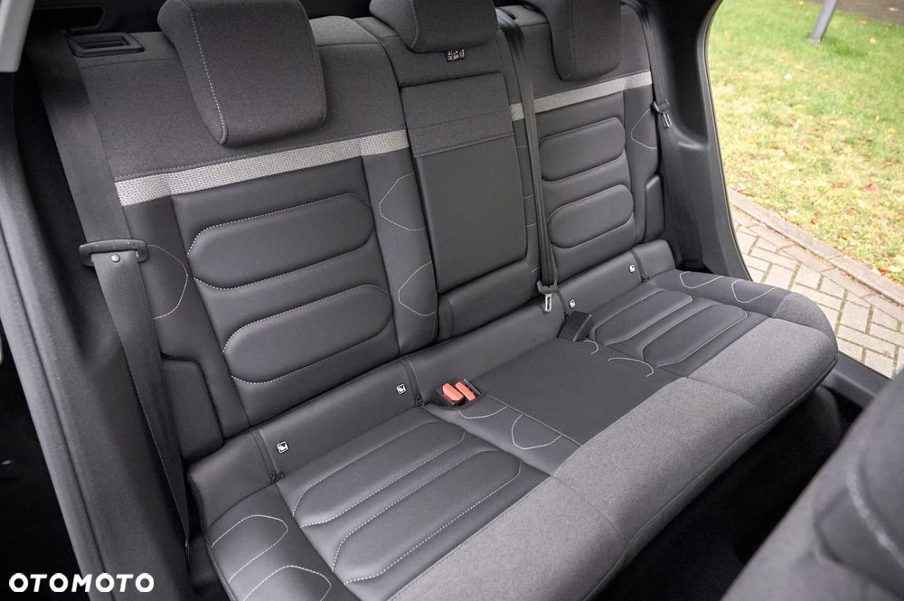 Citroën C4X BlueHDi 130 Stop&Start EAT8 MAX - 29