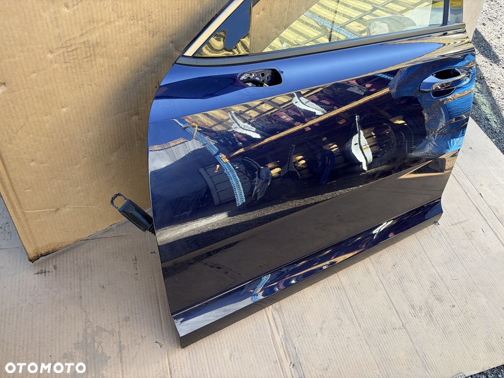 Drzwi lewe przód Kia Stinger 17+ kolor.D9B kompletne z szybą - 2