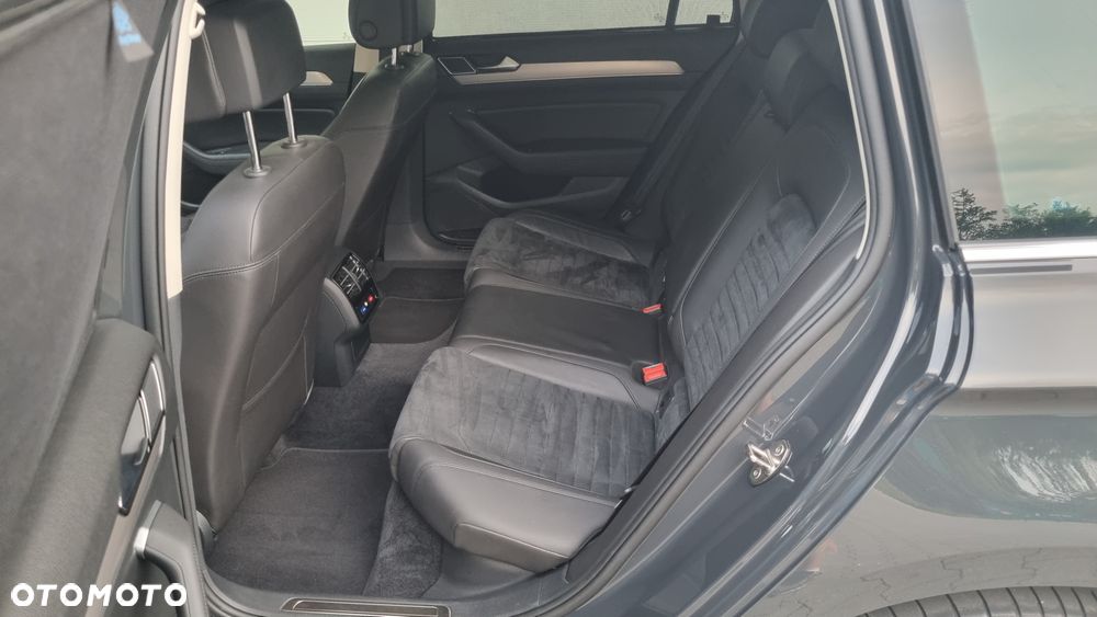 Volkswagen Passat 2.0 TDI BMT Highline DSG - 26