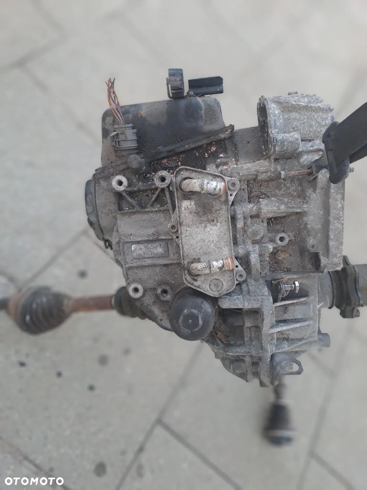 Volkswagen Passat B6 2.0 TDi automatyczna skrzynia biegów DSG kod HXS - 2