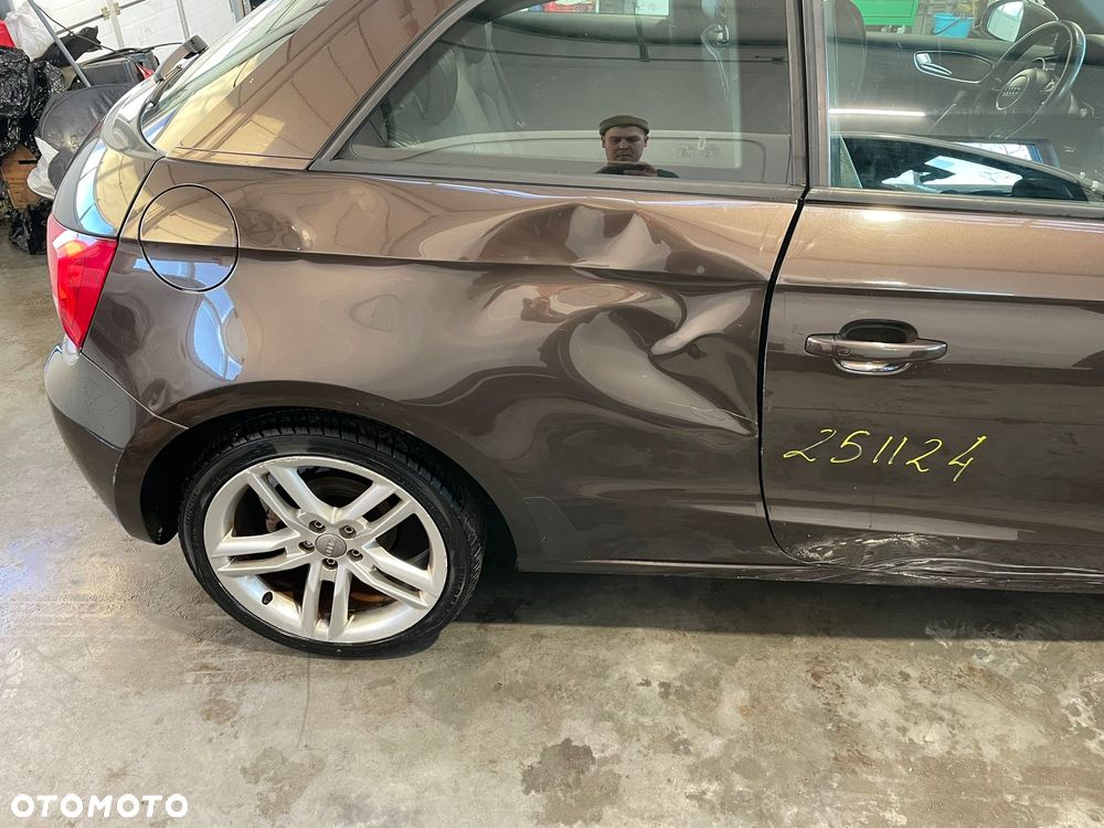 Audi A1 3-drzwiowe 1.6 TDI S line Sportpaket - 9