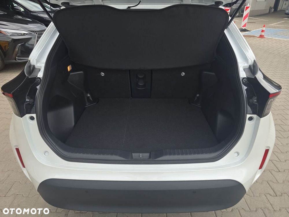 Toyota Yaris Cross Hybrid 1.5 Style - 23