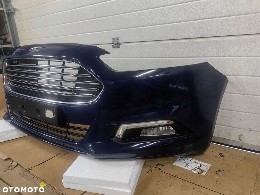Zderzak przedni kompletny Ford Mondeo mk5 GD - 3