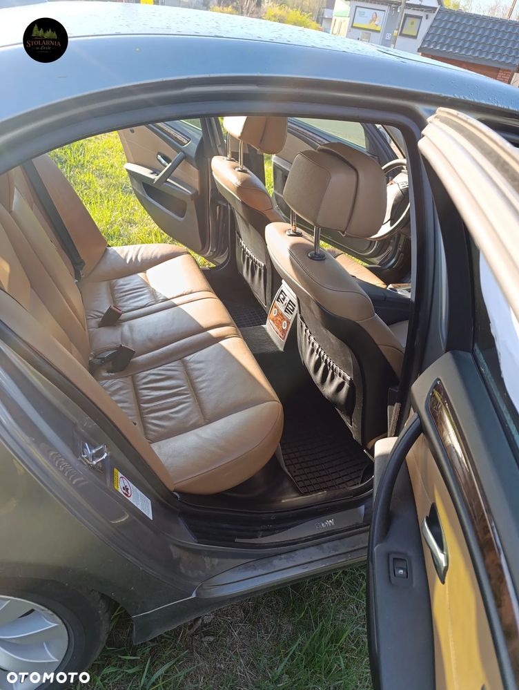 BMW Seria 5 - 16