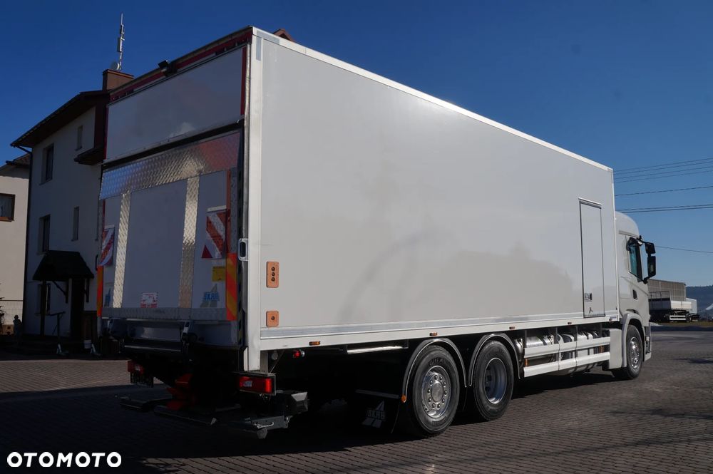 Scania G 450 6x2 CHŁODNIA KONTENER 8.45 m 21 PALET OŚ SKRĘTNA WINDA - 3