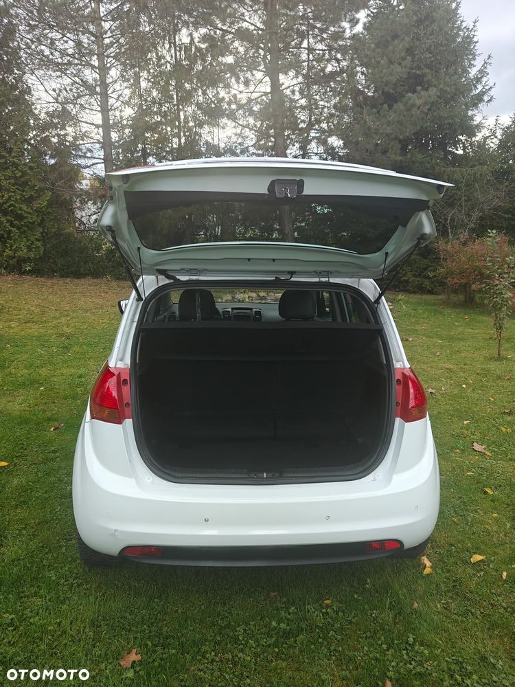 Kia Venga 1.6 CRDi XL - 8