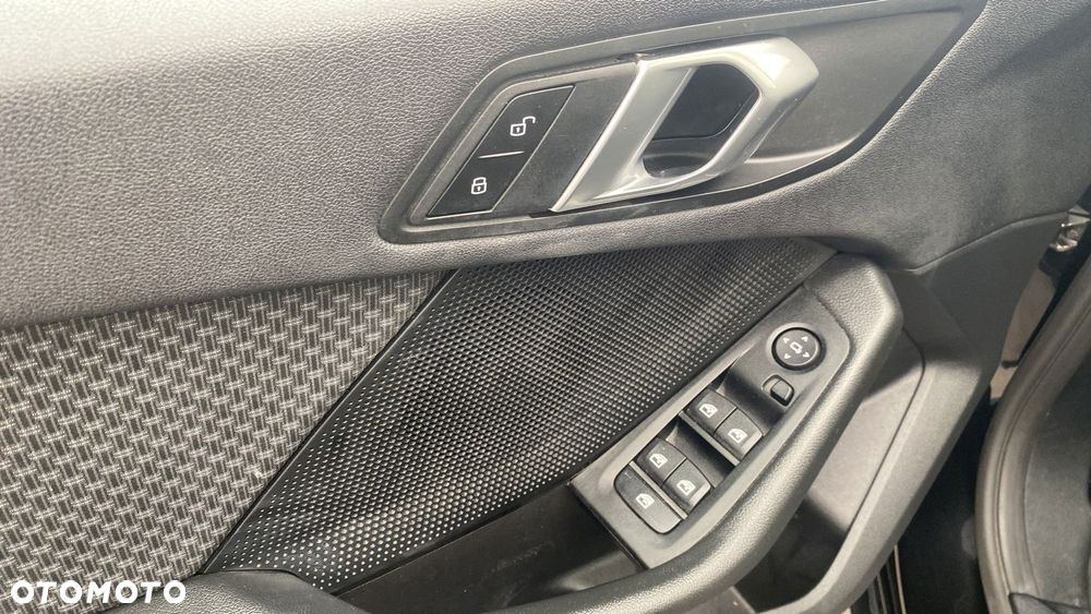 BMW Seria 1 118i Advantage - 15