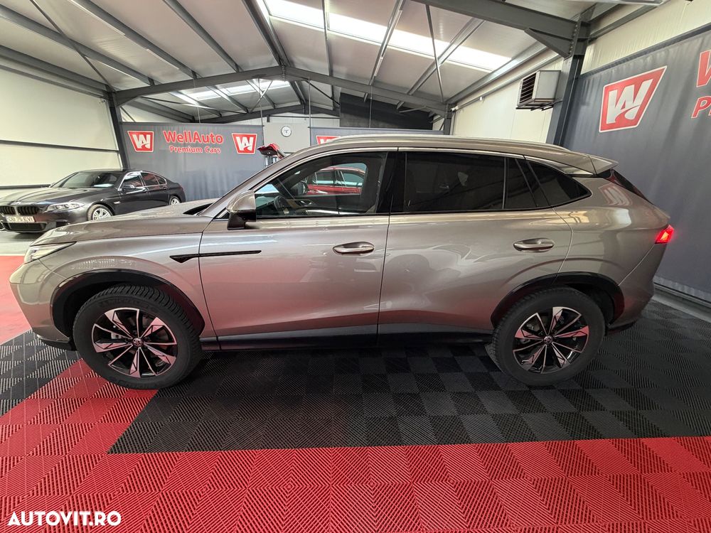 MG HS 1.5 T-GDi 7DCT Exclusive - 7