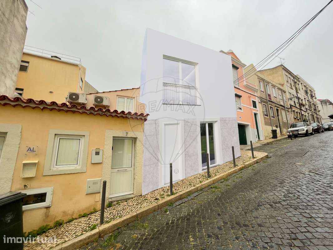 Moradia T1 para venda - Grande imagem: 2/9