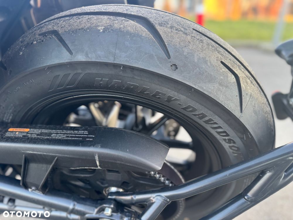 Harley-Davidson Sportster - 4