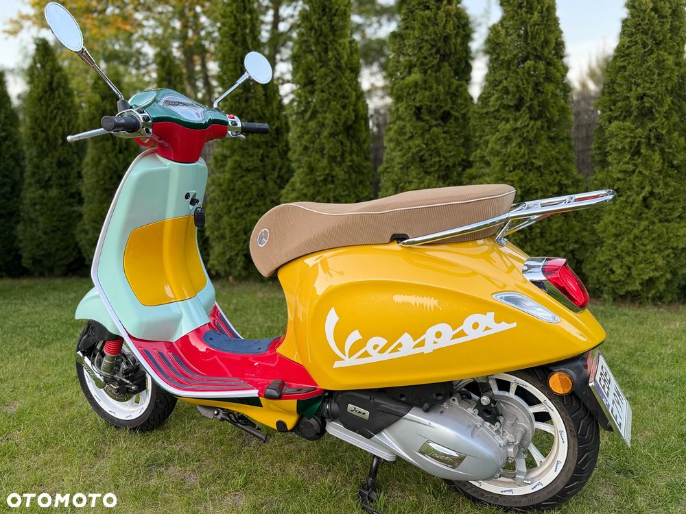 Vespa Primavera - 2