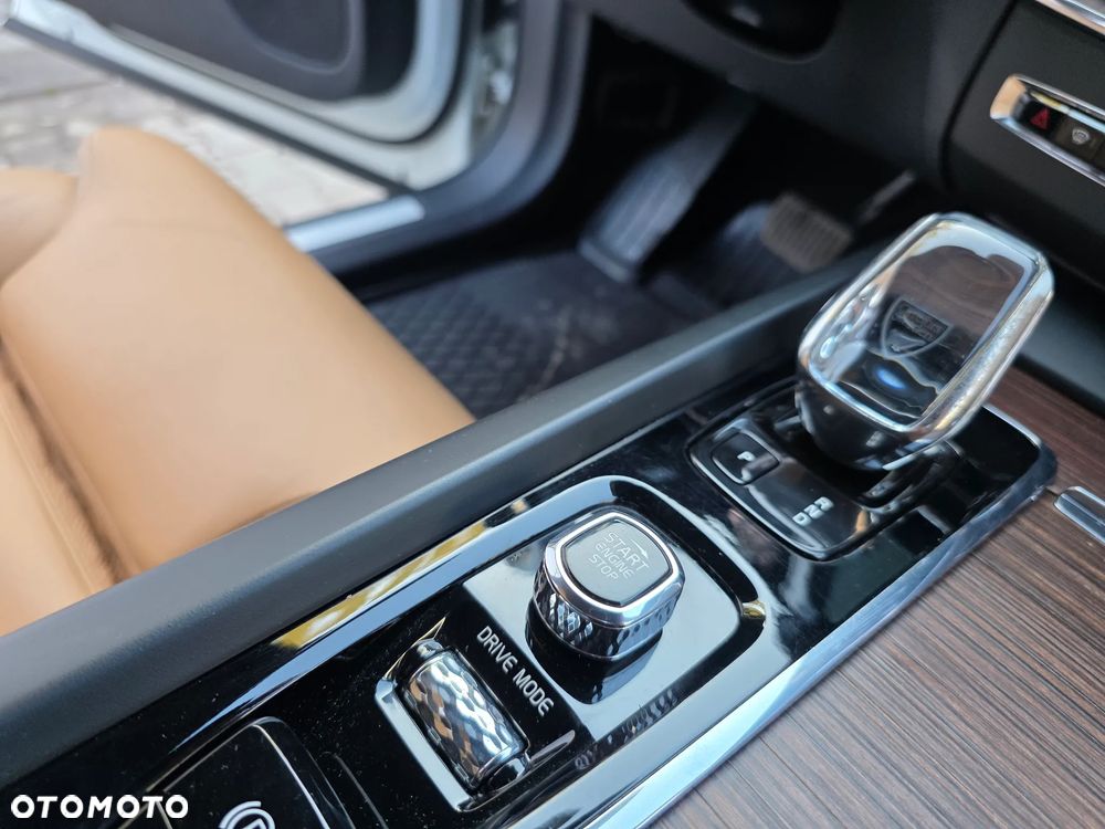 Volvo XC 60 ver-b4-d-awd-inscription - 26