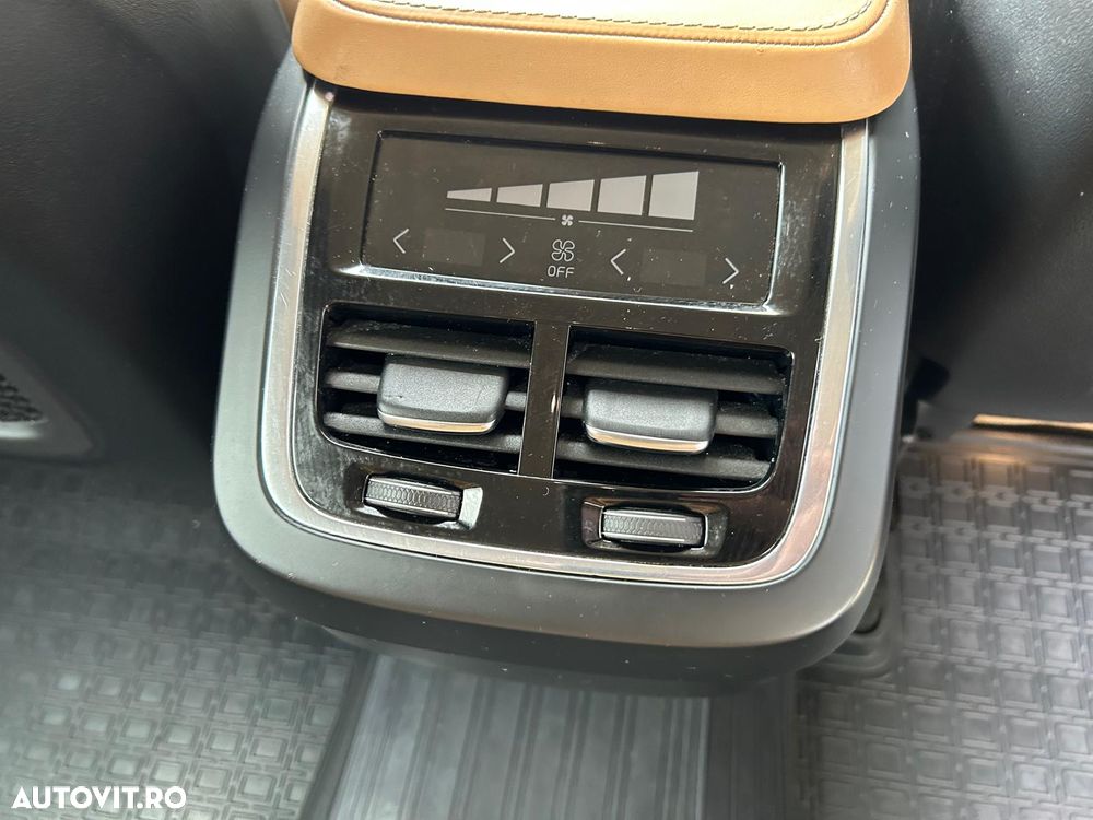 Volvo XC 90 D5 AWD Inscription - 13