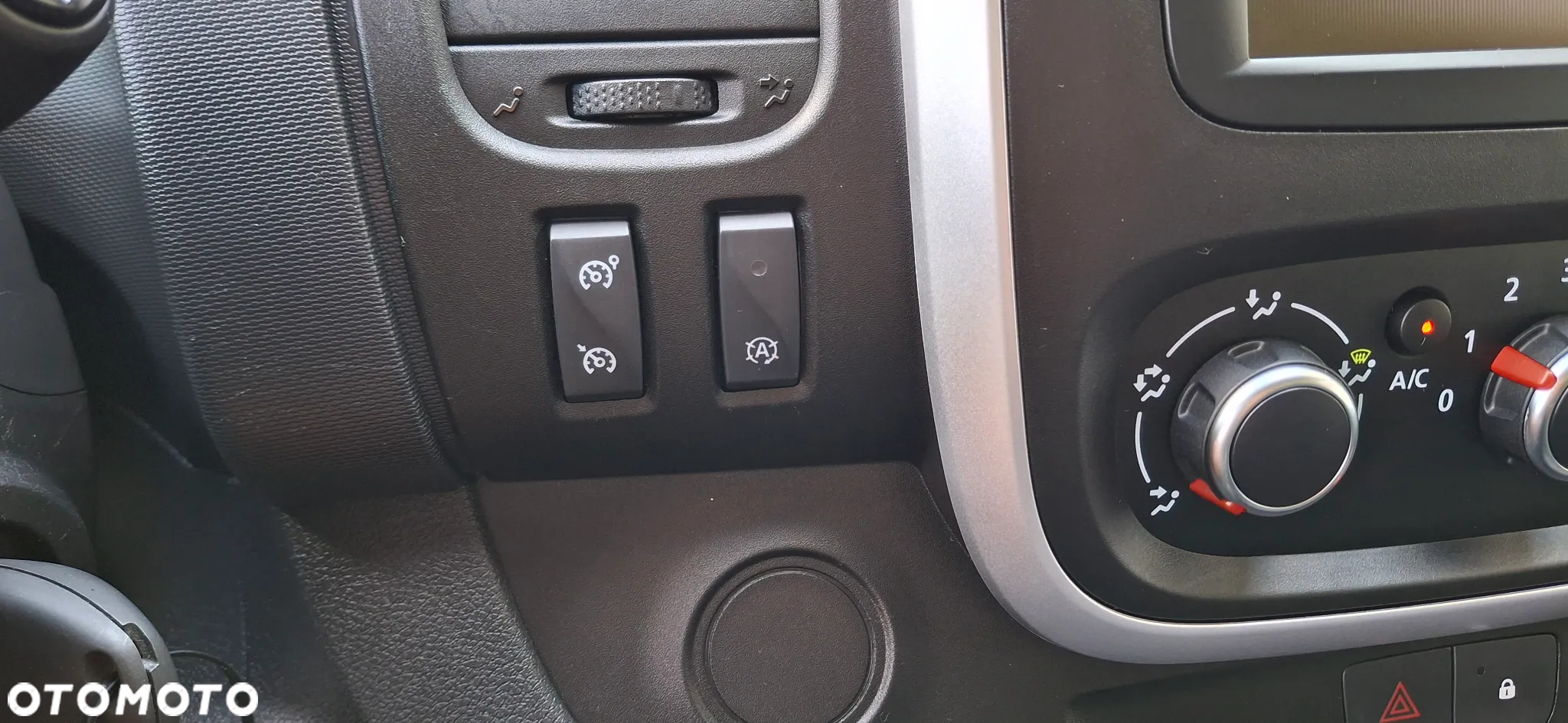 Renault TRAFIC VIVARO VITO T6  LIFT KLIMA  LED - 12