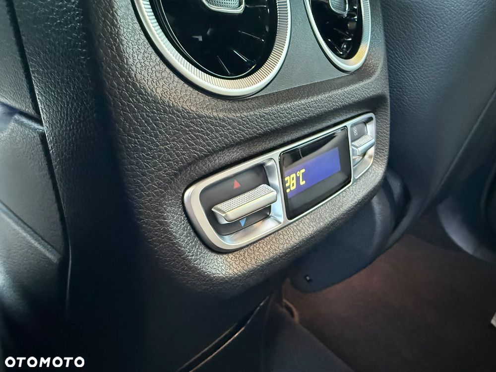 Mercedes-Benz Klasa G 500 9G-TRONIC AMG Line - 28