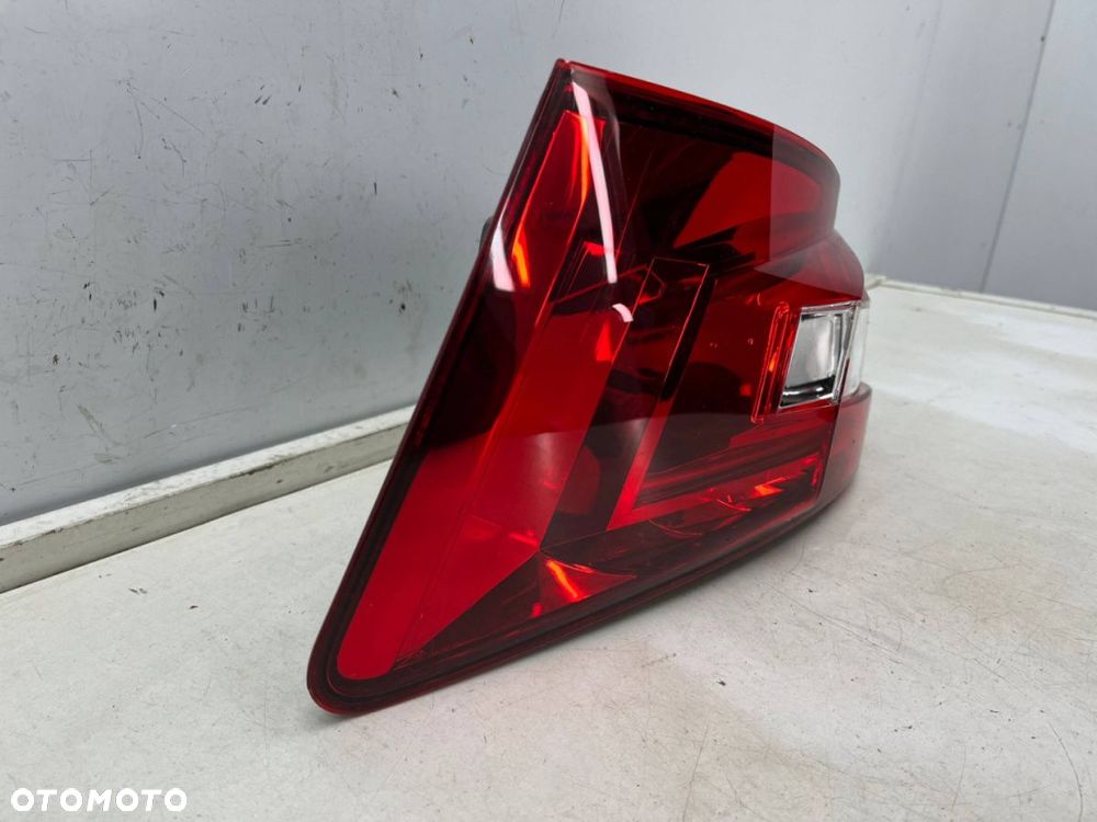 Lampa Skoda Superb 3 III 3v kombi 15-19r. PRAWA tylna w błotnik oryginalna prawy tył 3v9945208a - 7