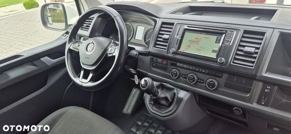 Volkswagen Caravelle 2.0 TDI L2 Comfortline - 8