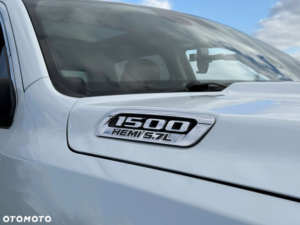 RAM 1500 Crew Cab Longhorn - 12