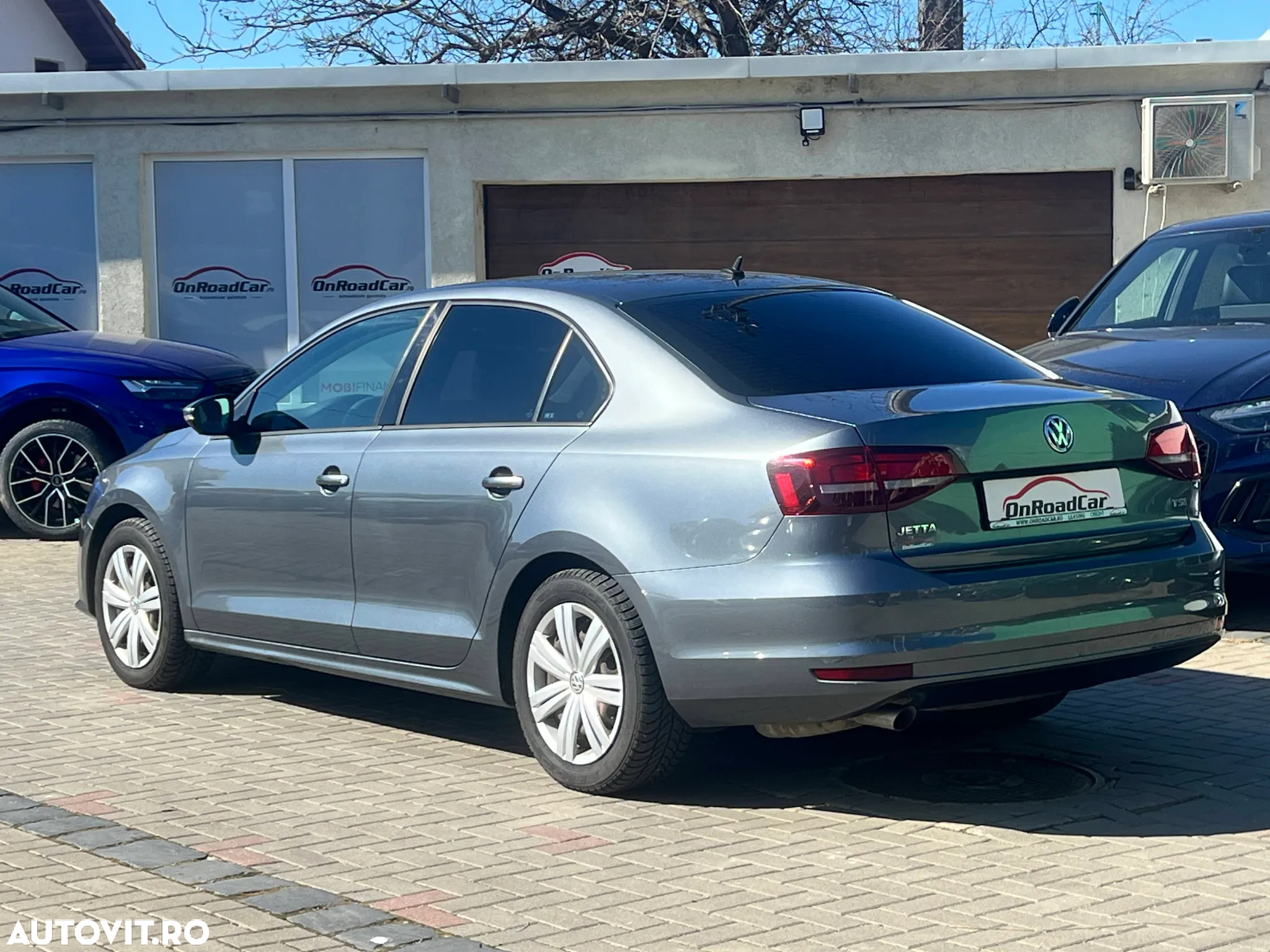 Volkswagen Jetta 1.2 TSI Trendline - 4