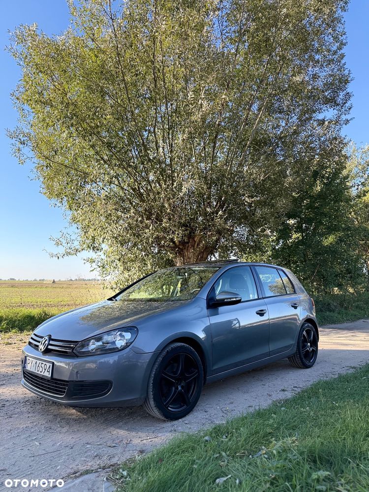 Volkswagen Golf 2.0 TDI DPF BlueMotion Technology Comfortline - 15
