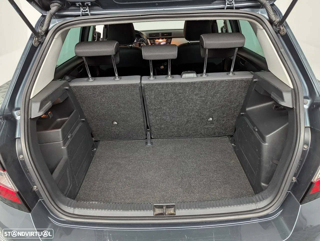 Skoda Fabia 1.0 TSI Active - 12