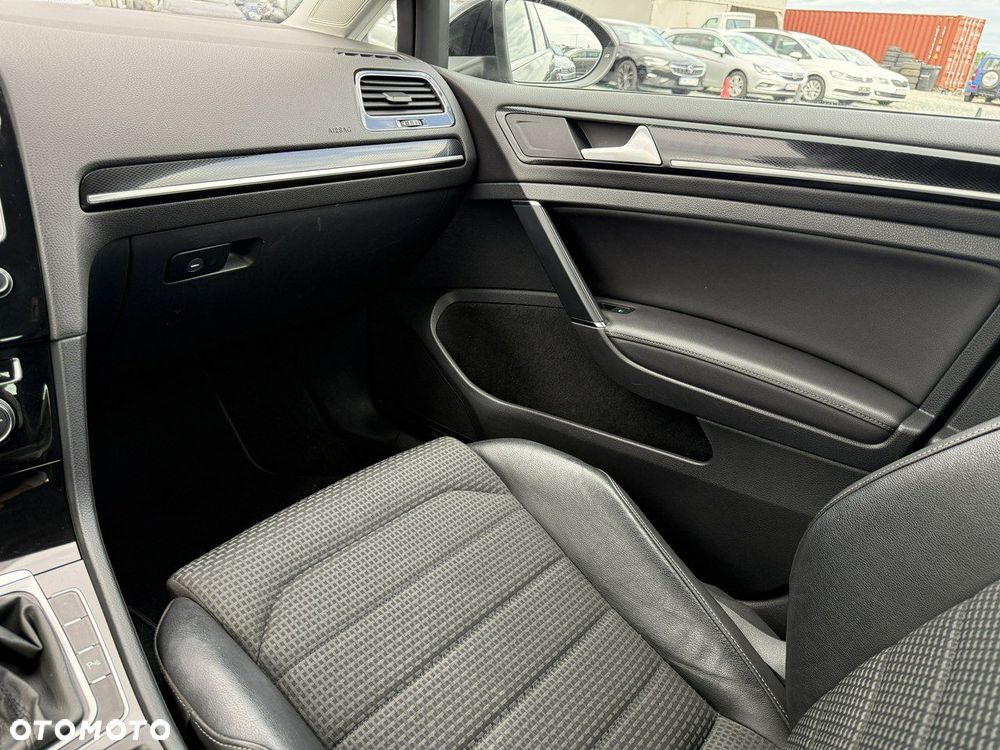 Volkswagen Golf 1.4 TSI BlueMotion Technology DSG Highline - 16