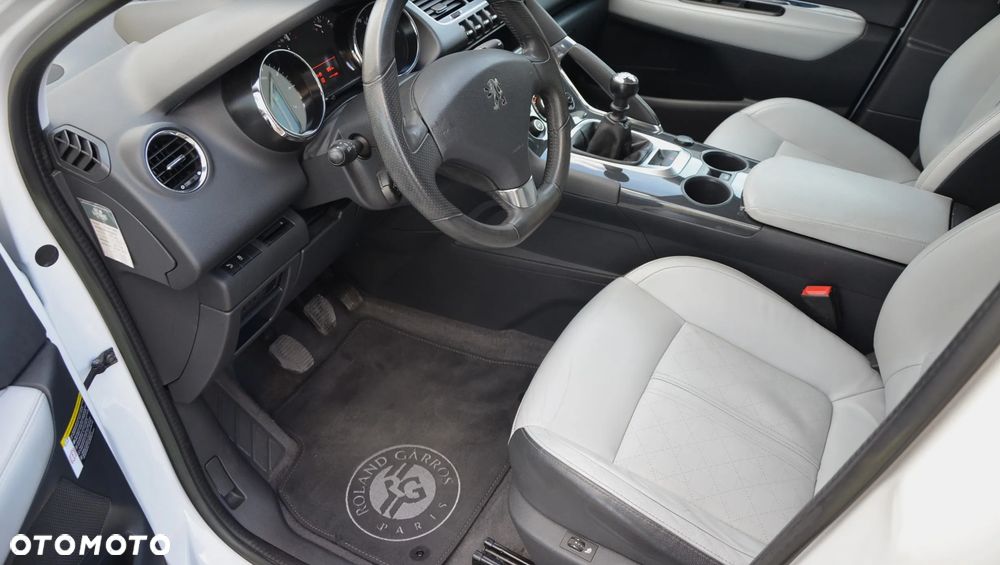 Peugeot 3008 - 17