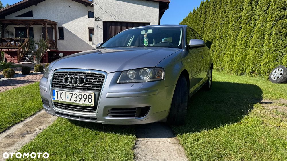 Audi A3 Sportback 2.0 TDI Ambiente - 5