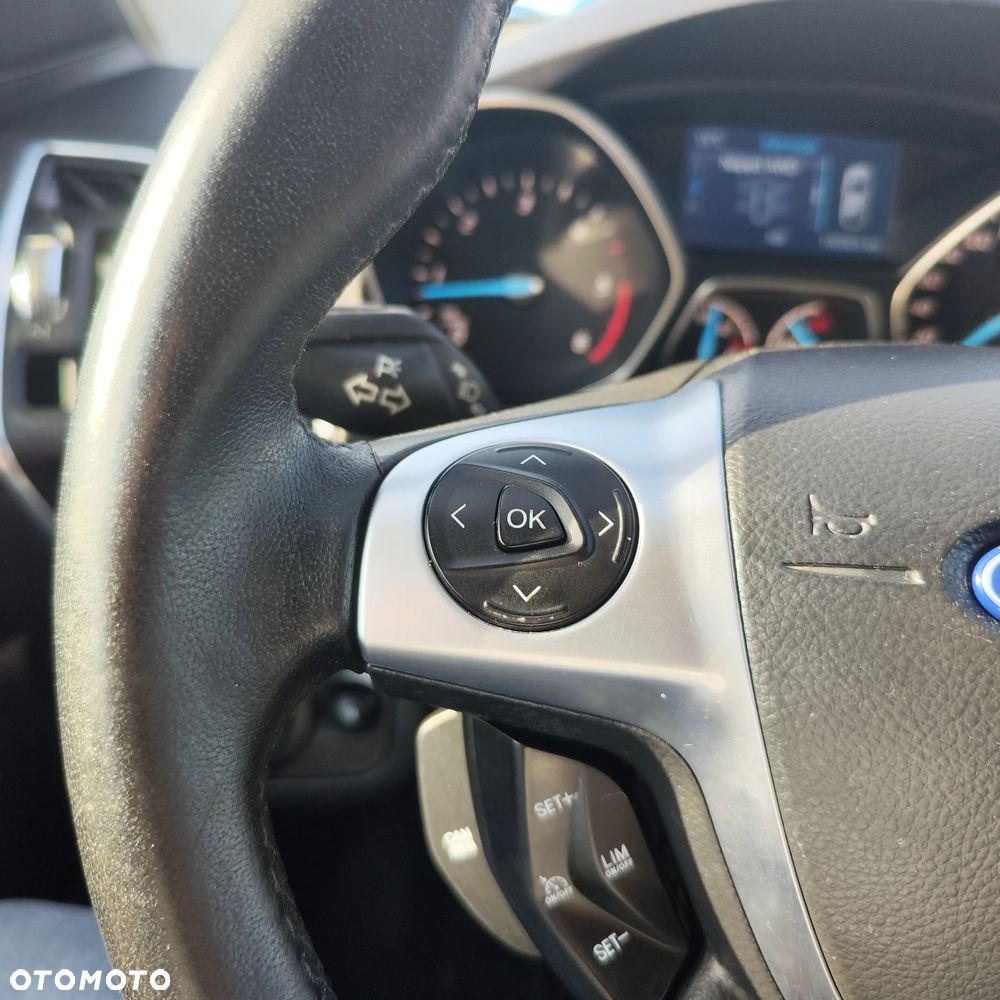 Ford Kuga 2.0 TDCi 4x4 Titanium - 27