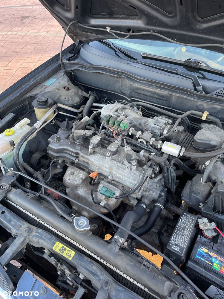 Nissan Almera 1.5 visia PLUS - 16