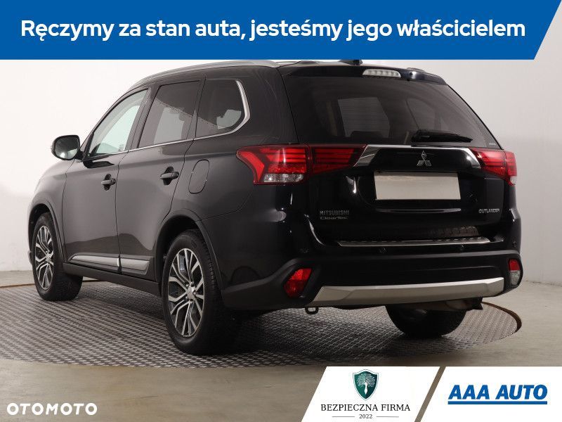 Mitsubishi Outlander - 5