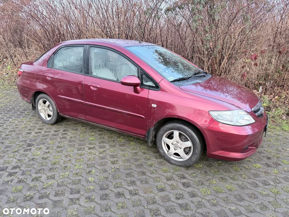 Honda City 1.4 Comfort - 8