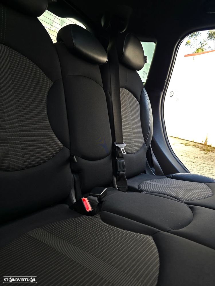 MINI Countryman Cooper D - 57
