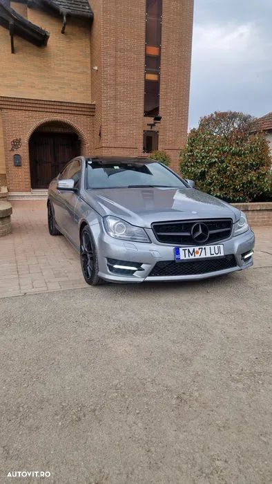 Mercedes-Benz C - 1