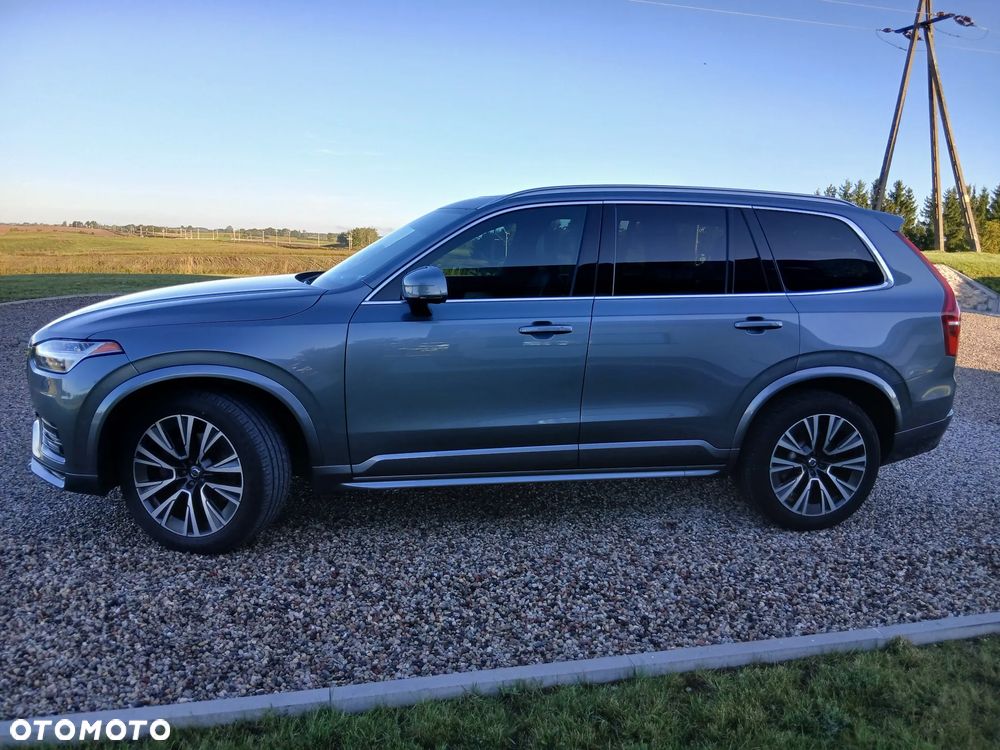 Volvo XC 90 - 9