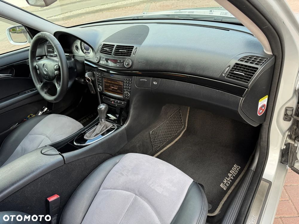 Mercedes-Benz Klasa E - 17