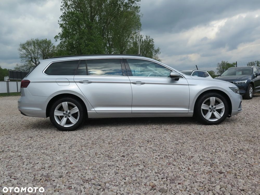 Volkswagen Passat 2.0 TDI SCR DSG 4Motion Business - 11