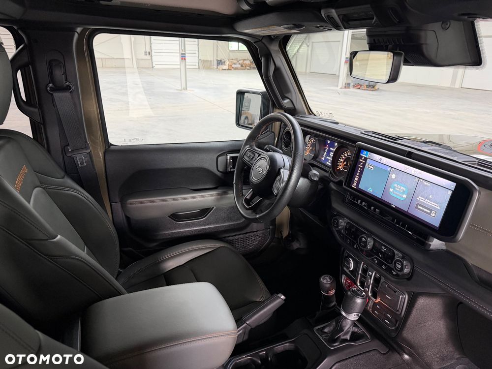 Jeep Gladiator - 30