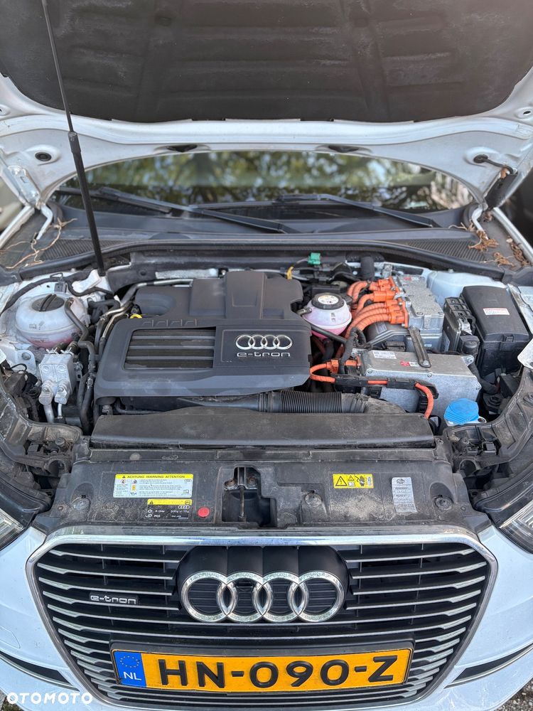 Audi A3 Sportback 1.4 TFSI E-tron Ambition e-S tronic - 12