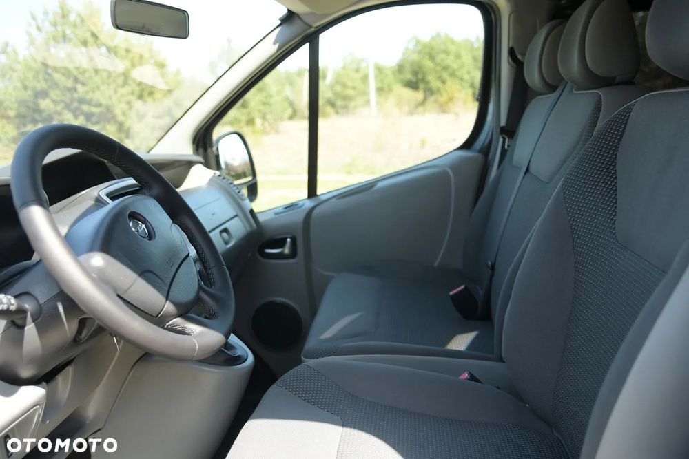 Opel Vivaro - 6