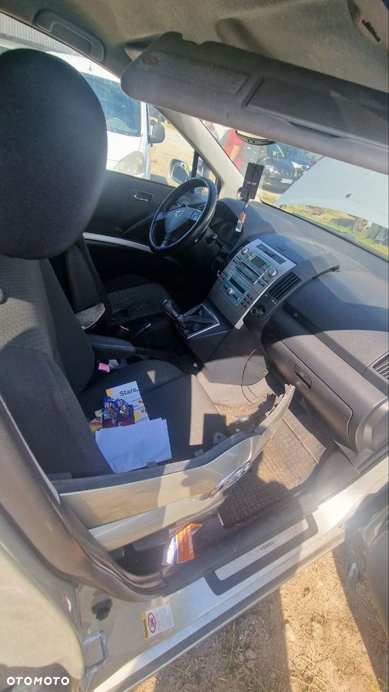 Toyota Corolla Verso – NA CZĘŚCI - 3