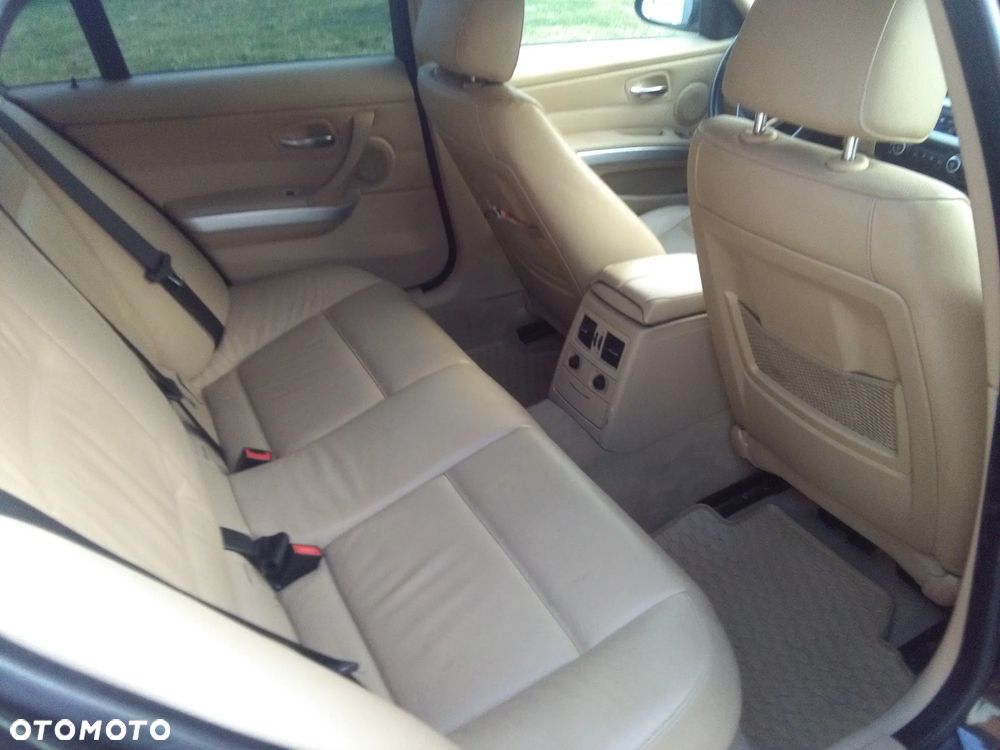 BMW Seria 3 - 10