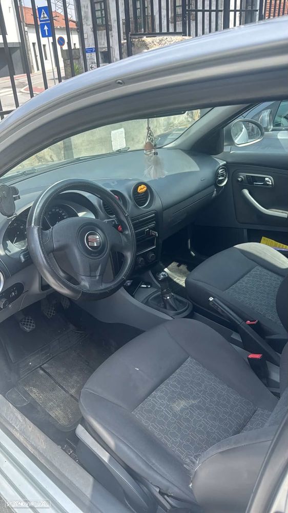 SEAT Ibiza 1.2 12V Reference - 3
