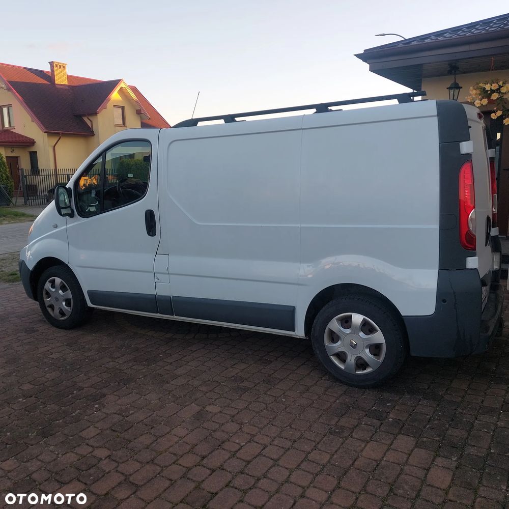 Renault Trafic - 2
