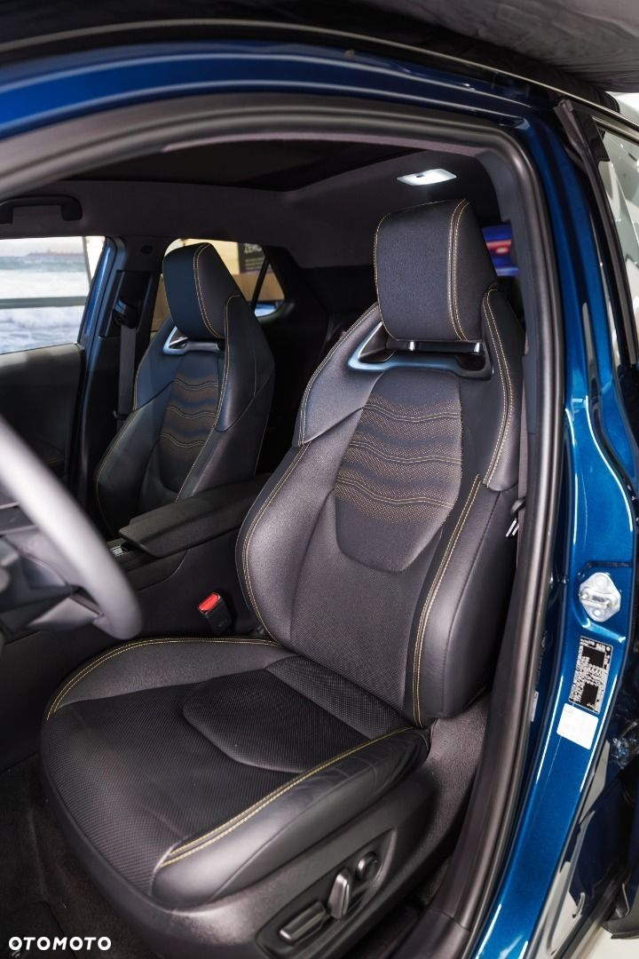 Toyota C-HR - 9