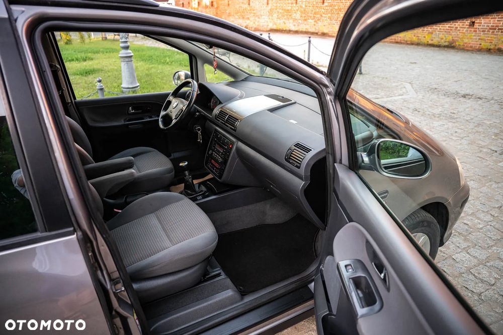 Seat Alhambra - 26