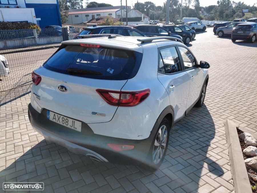 Kia Stonic 1.0 T-GDI Drive - 3
