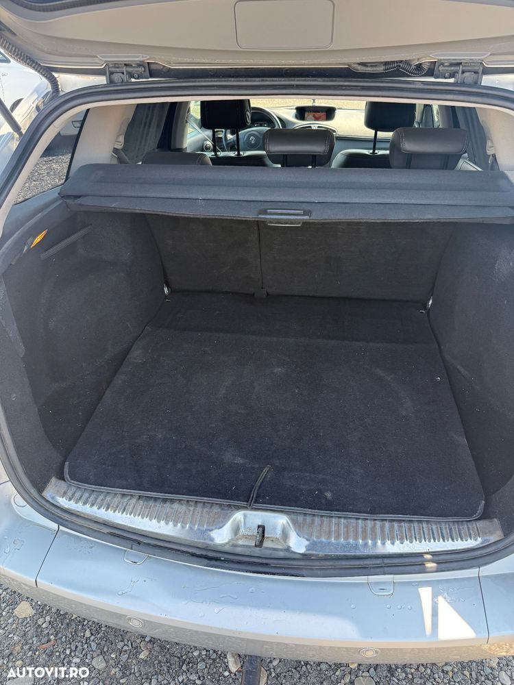 Renault Laguna 2.2dCi Initiale - 5