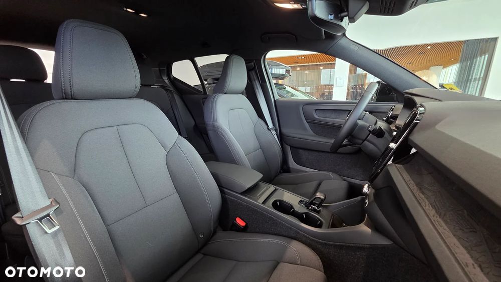 Volvo XC 40 82kWh P8 Recharge AWD Plus - 12
