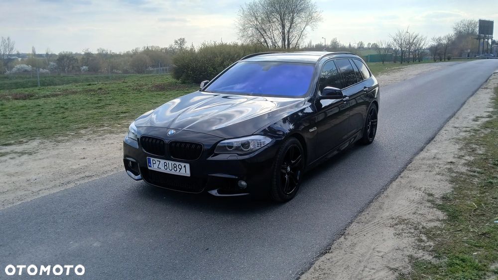 BMW Seria 5 528i Sport-Aut - 1